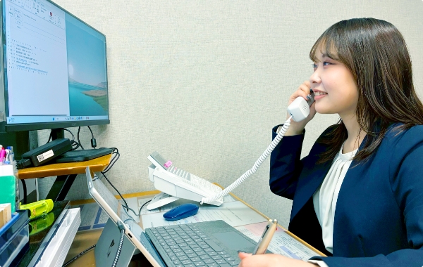 営業事務担当 藤原さん