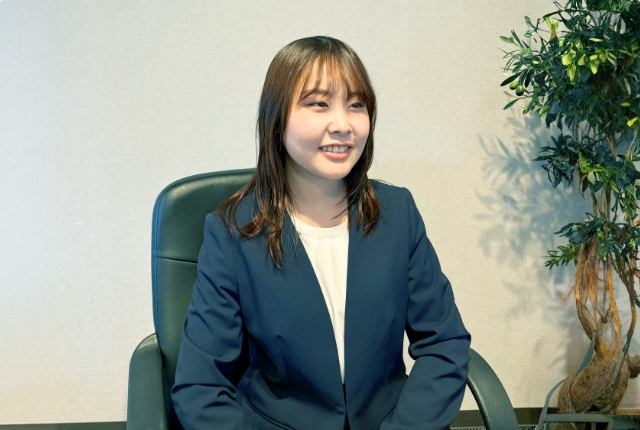 営業事務 藤原さん