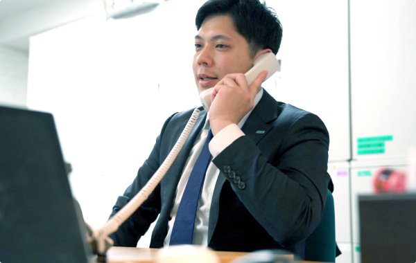 営業担当 山本さん